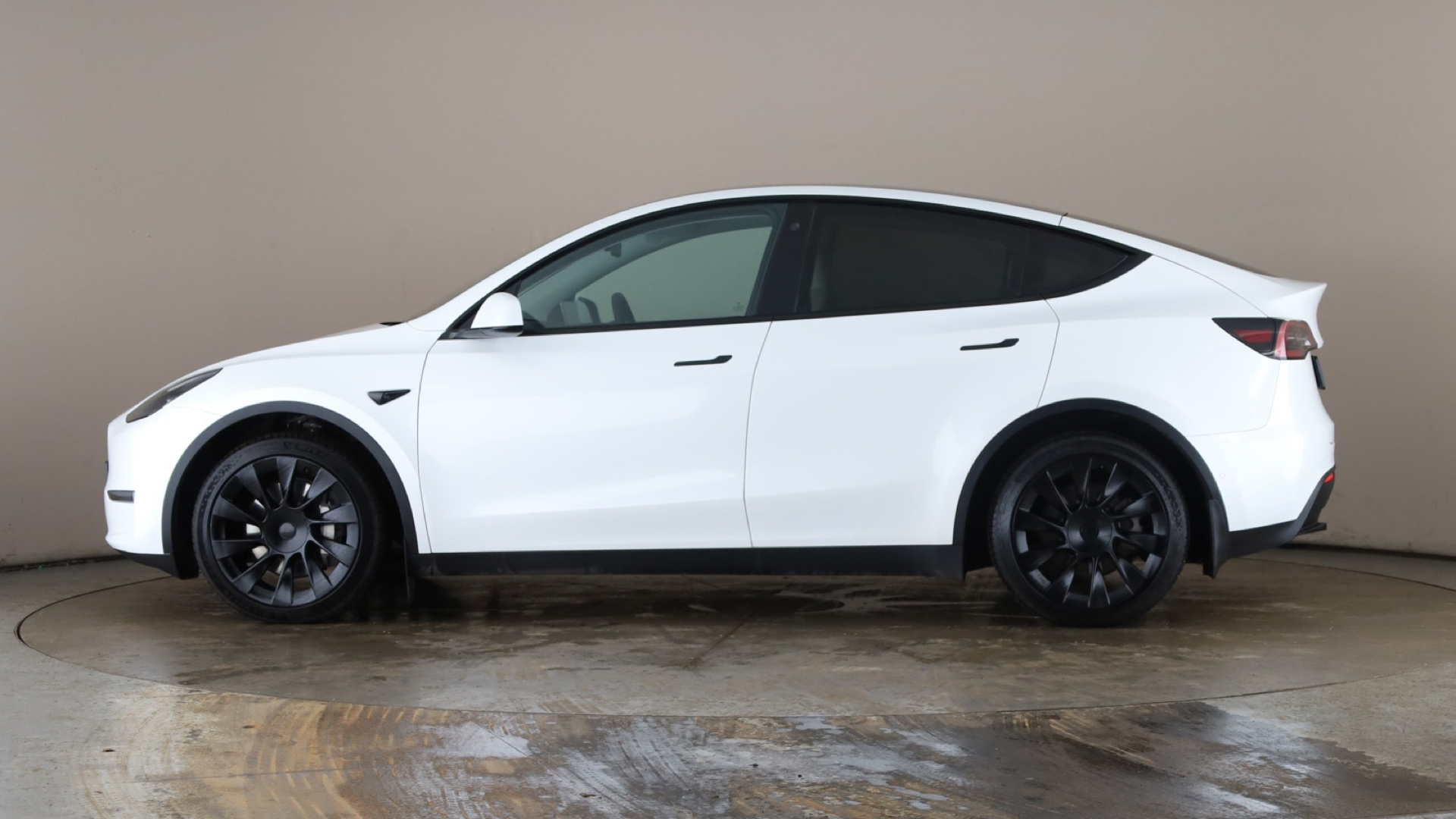 4020879 Long Range AWD 5dr Auto