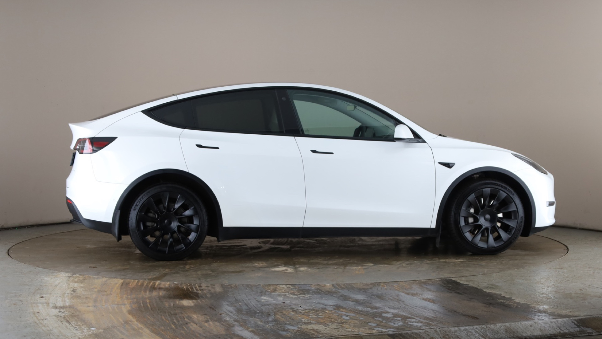 4020879 Long Range AWD 5dr Auto