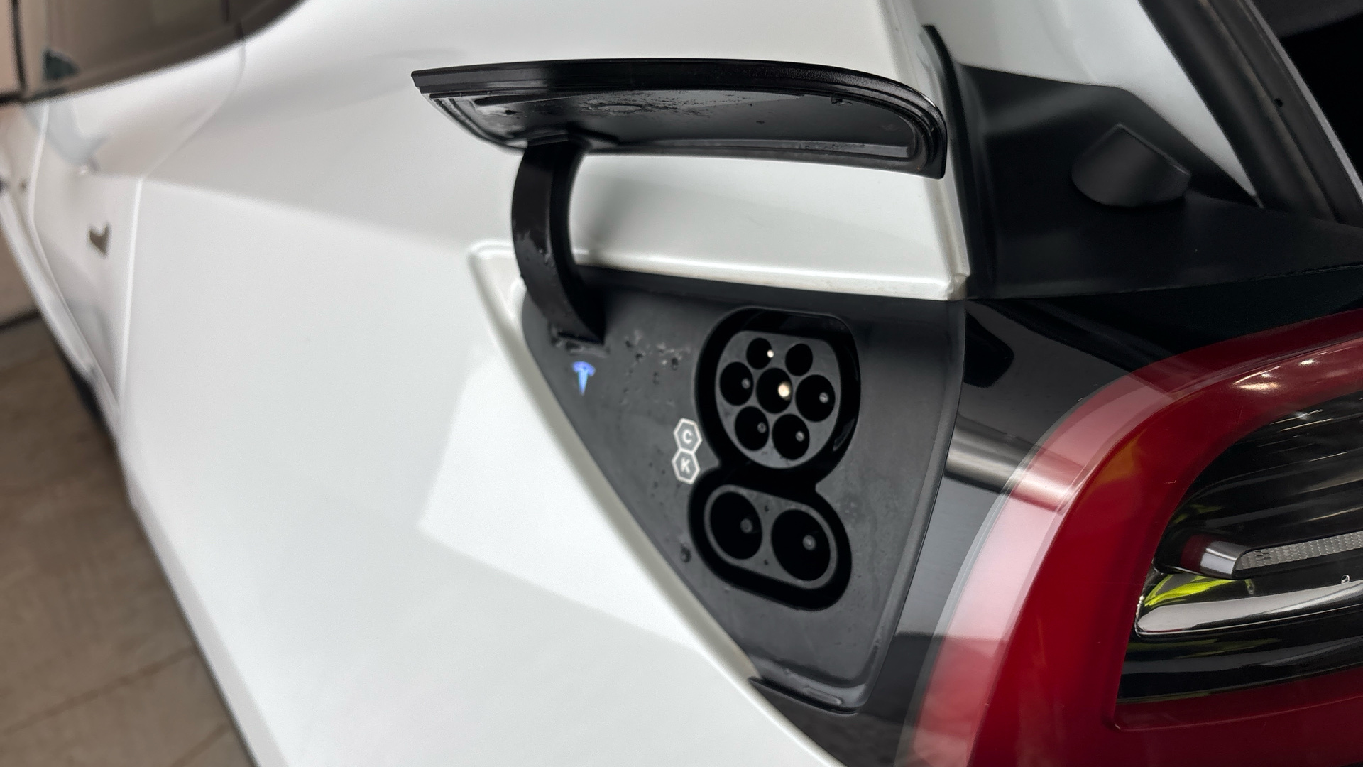 4020879 Long Range AWD 5dr Auto