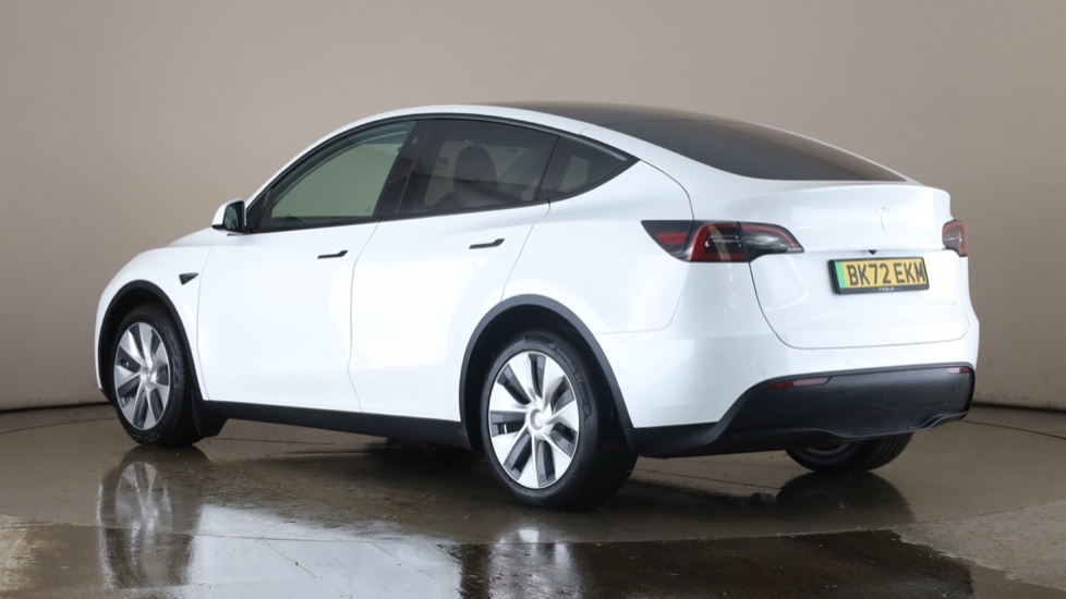 TESLA MODEL Y Image 3