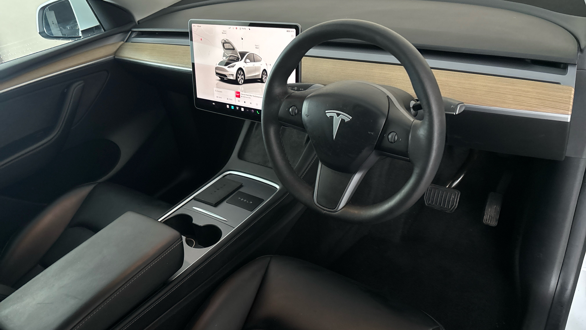 4058655 Long Range AWD 5dr Auto