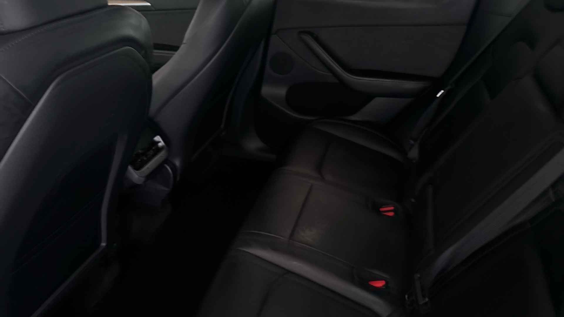 4058655 Long Range AWD 5dr Auto