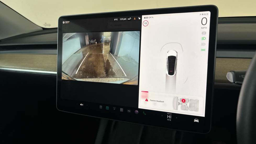 TESLA MODEL Y reverse camera