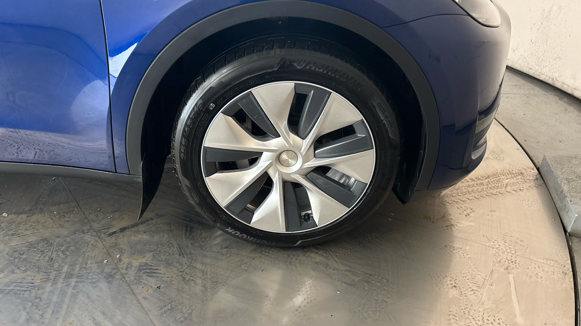 4020696 Long Range AWD 5dr Auto