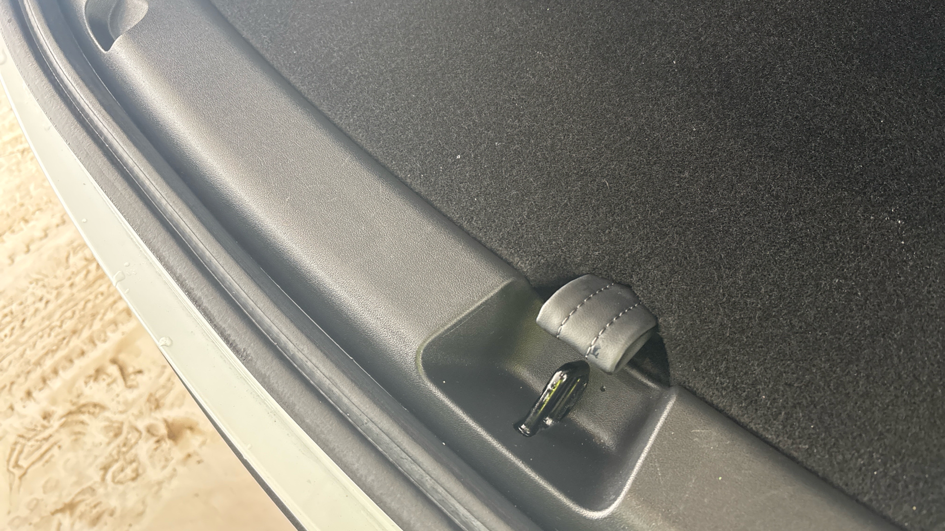 4020646 Long Range AWD 5dr Auto