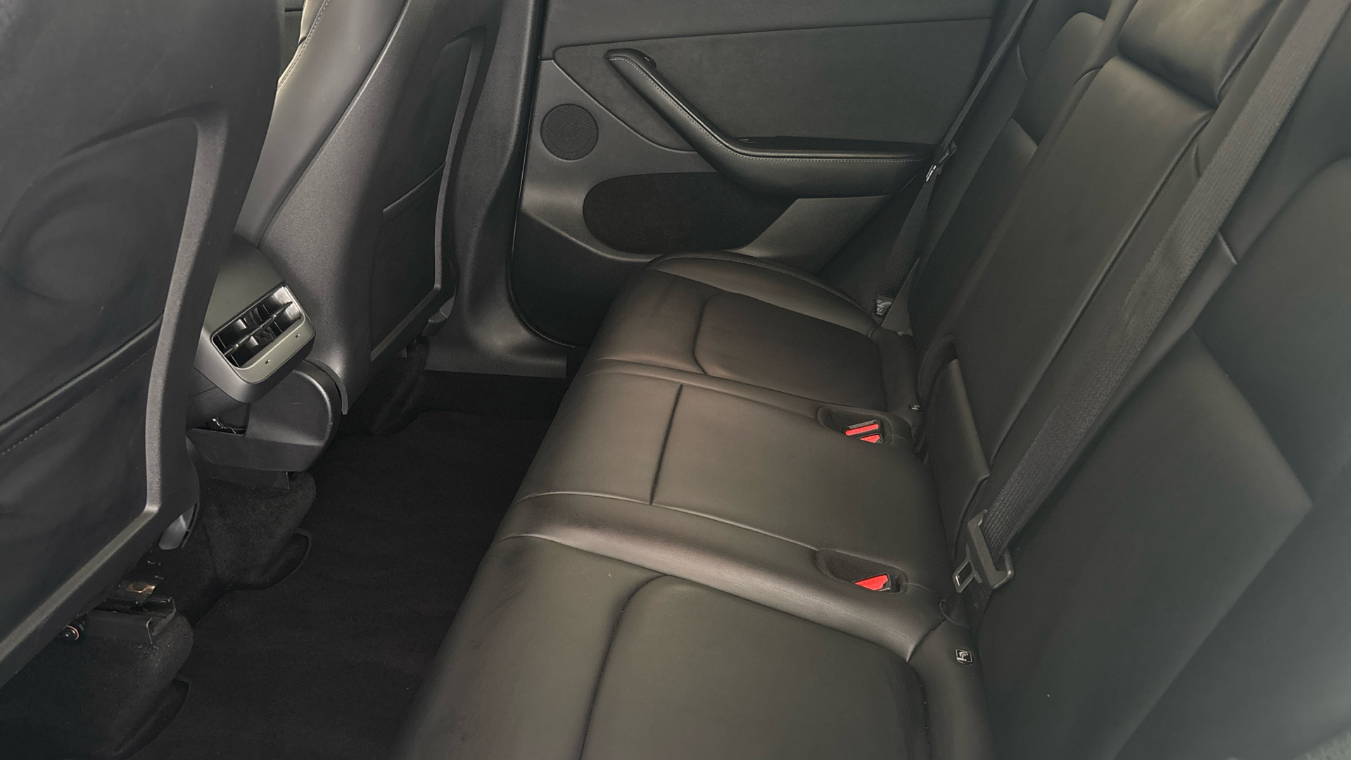 4020646 Long Range AWD 5dr Auto