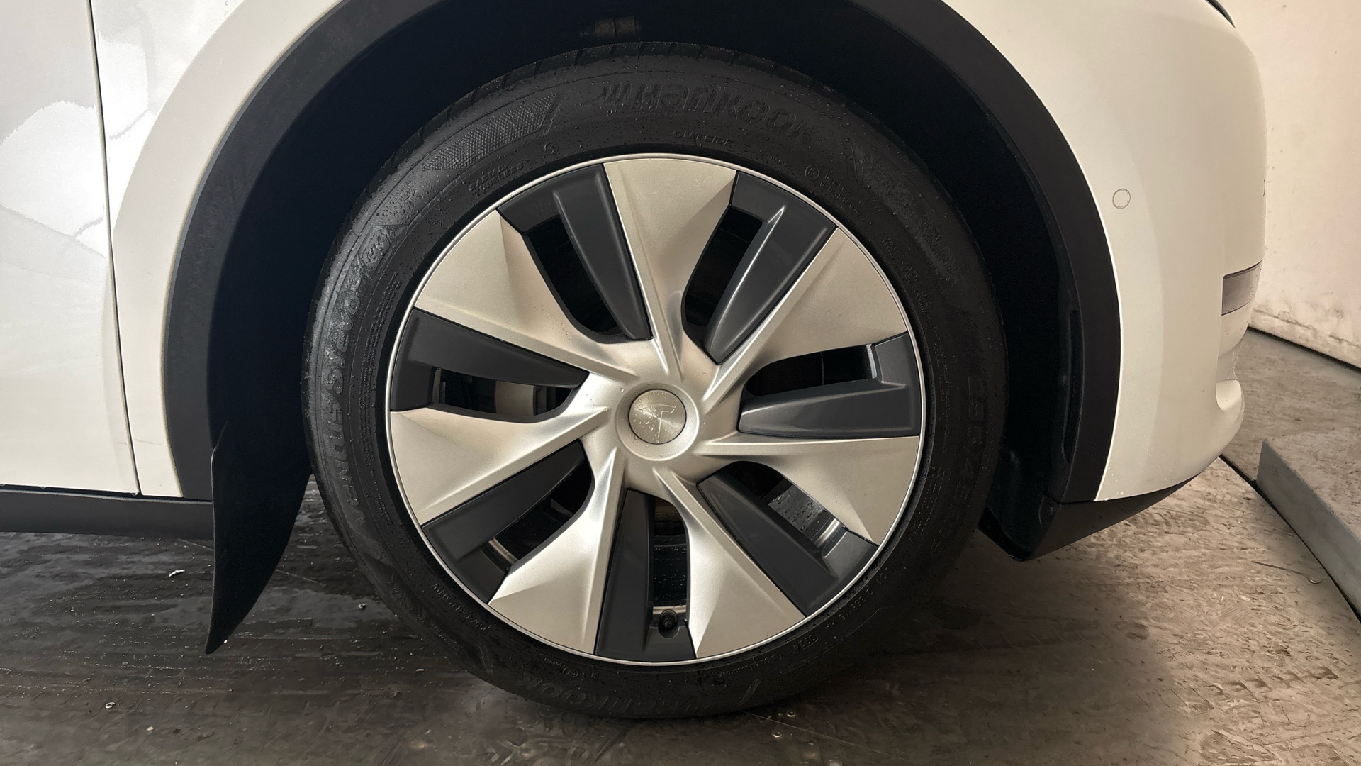 4020646 Long Range AWD 5dr Auto