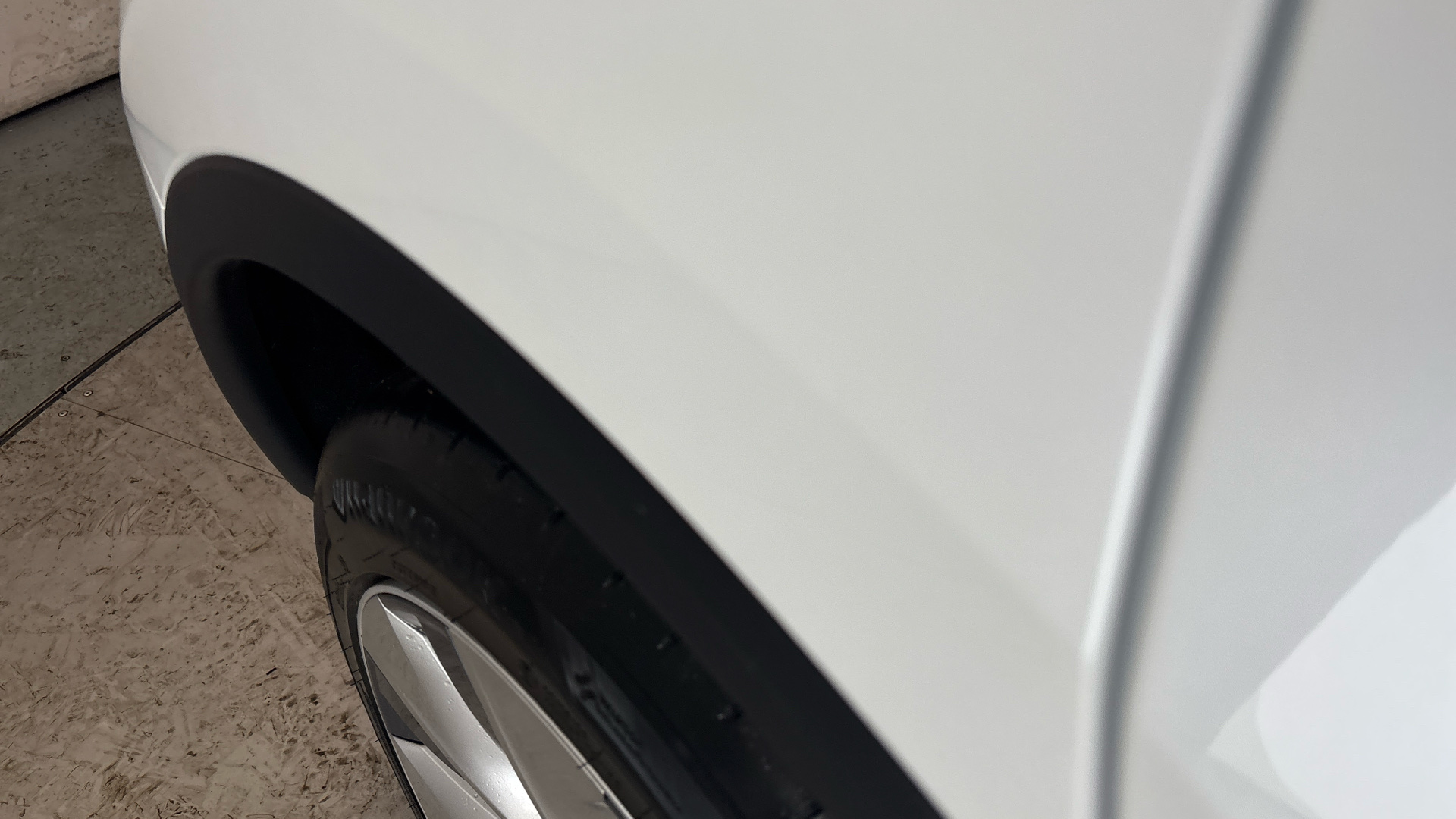 4020643 Long Range AWD 5dr Auto