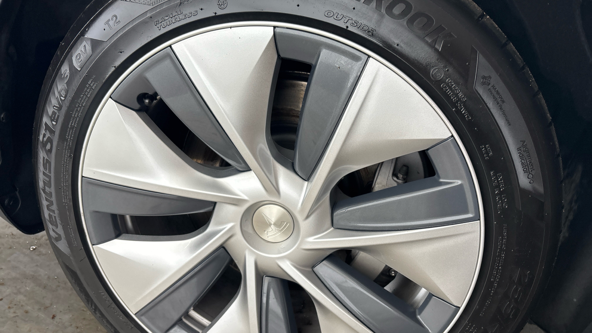 4020643 Long Range AWD 5dr Auto