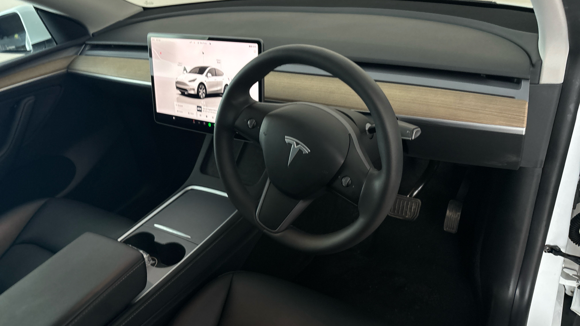 4020643 Long Range AWD 5dr Auto