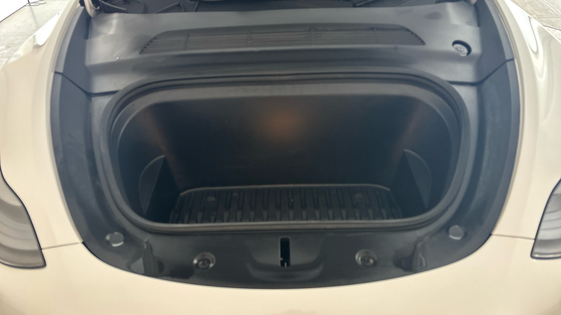 4020643 Long Range AWD 5dr Auto