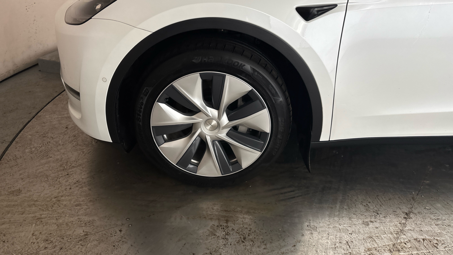 4020643 Long Range AWD 5dr Auto