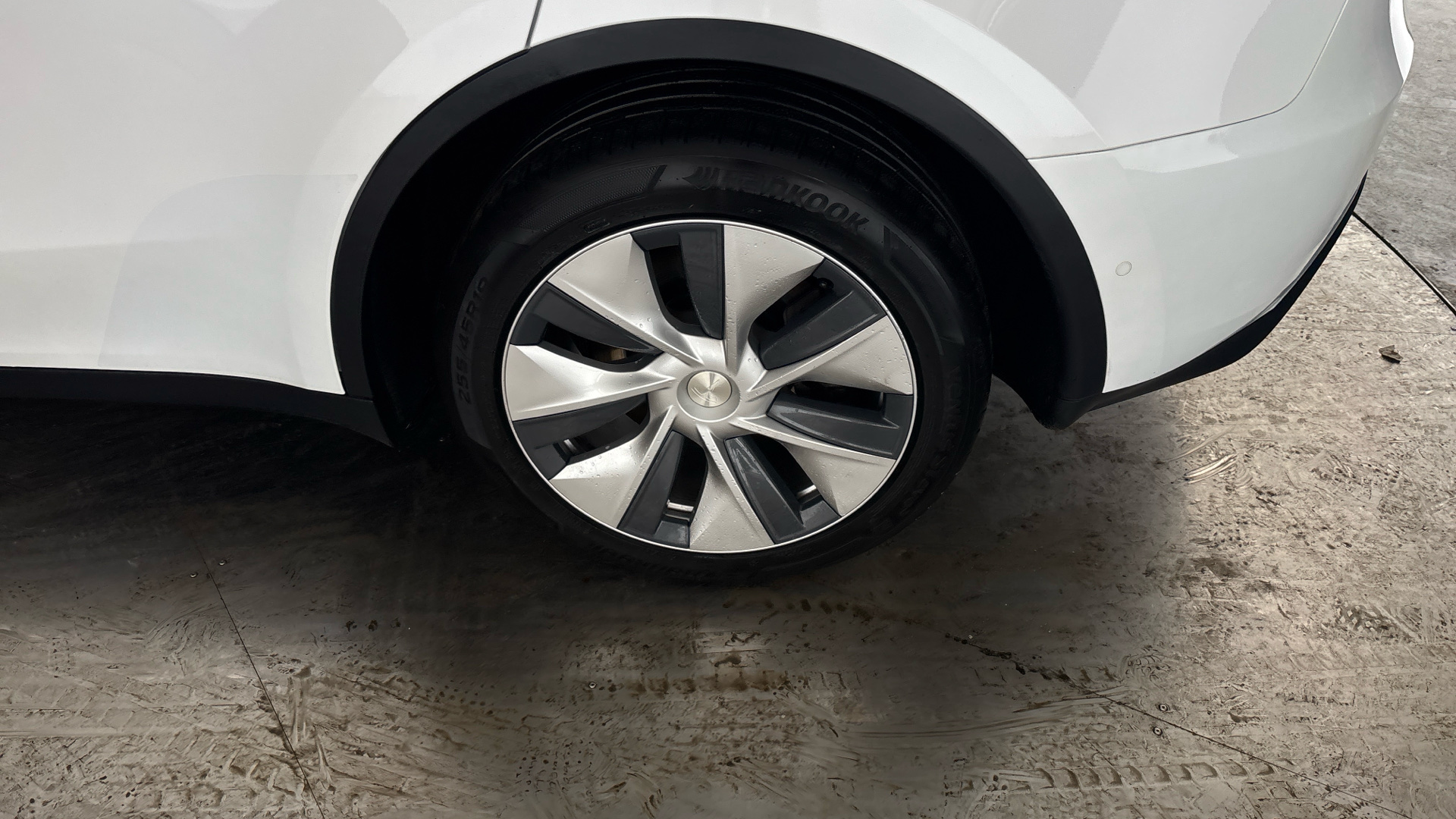 4020643 Long Range AWD 5dr Auto