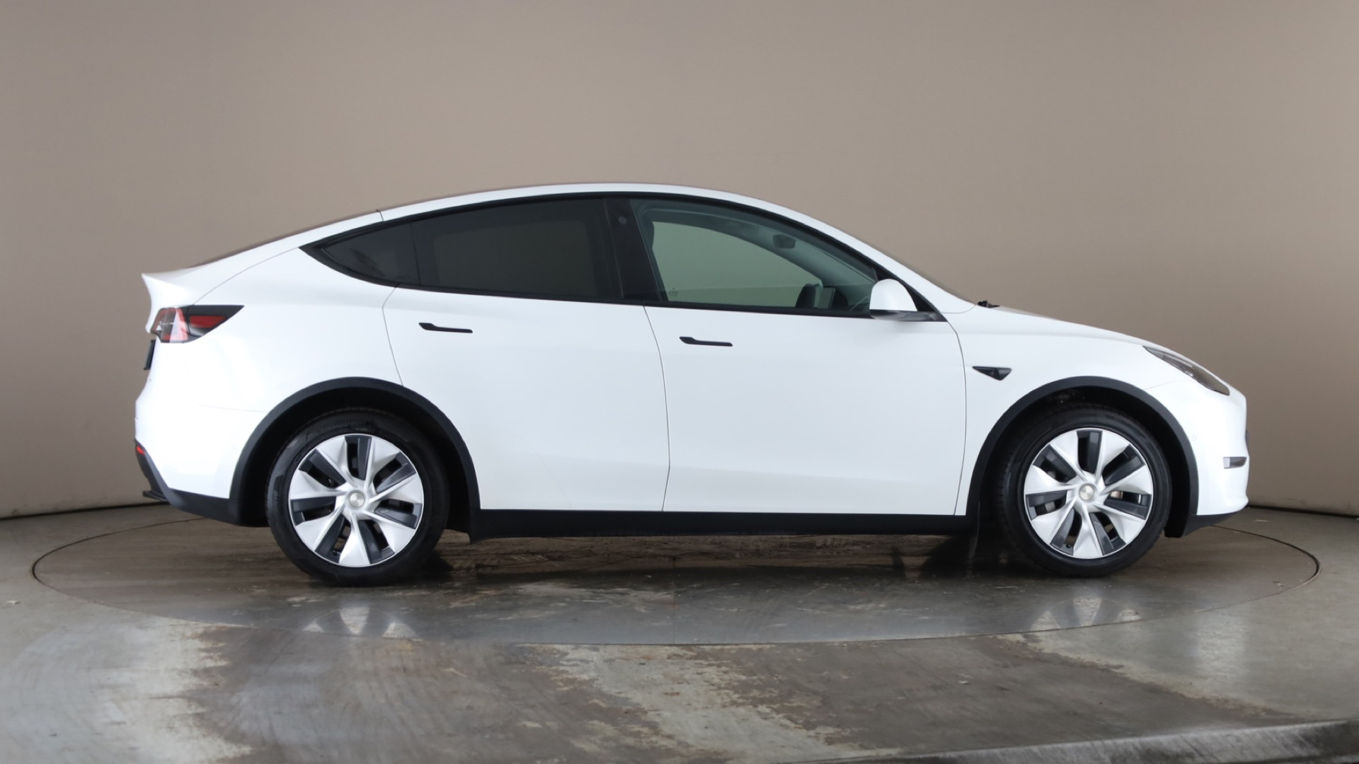 4020626 Long Range AWD 5dr Auto