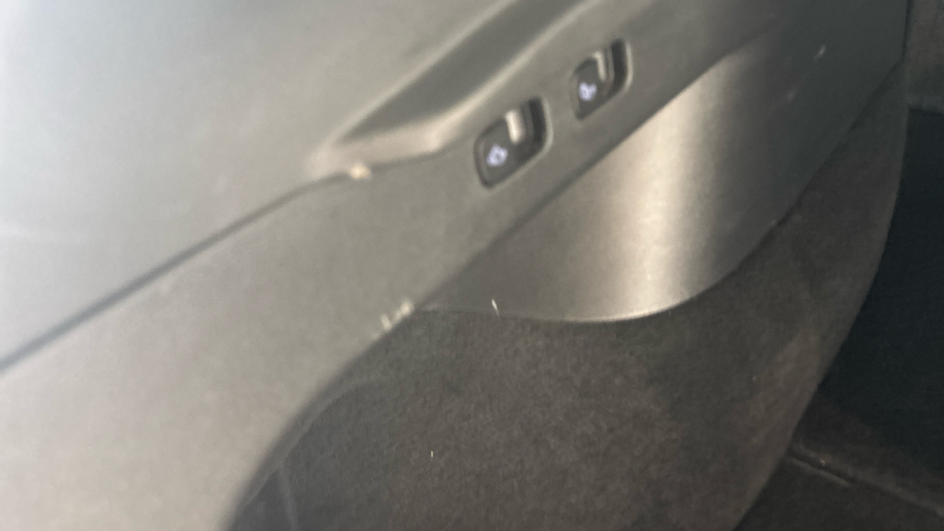 4020626 Long Range AWD 5dr Auto