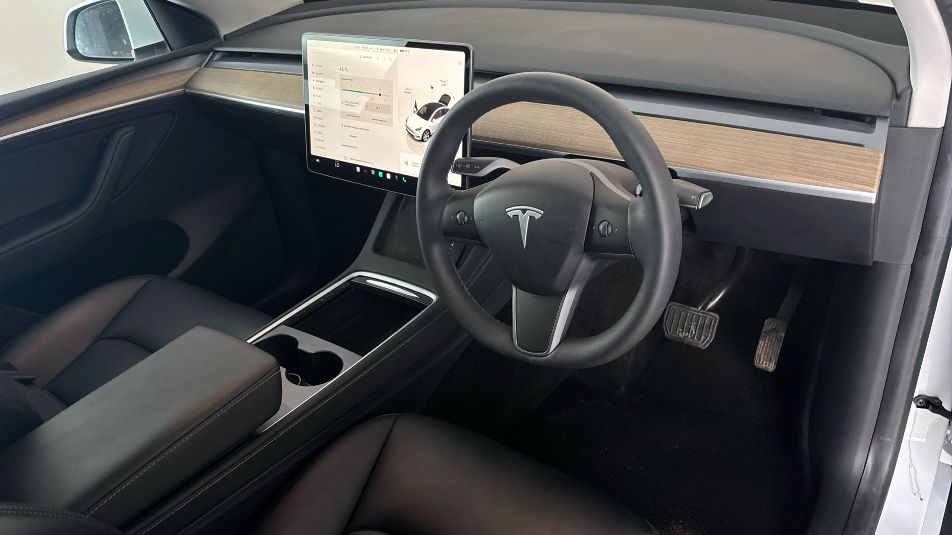 4020626 Long Range AWD 5dr Auto