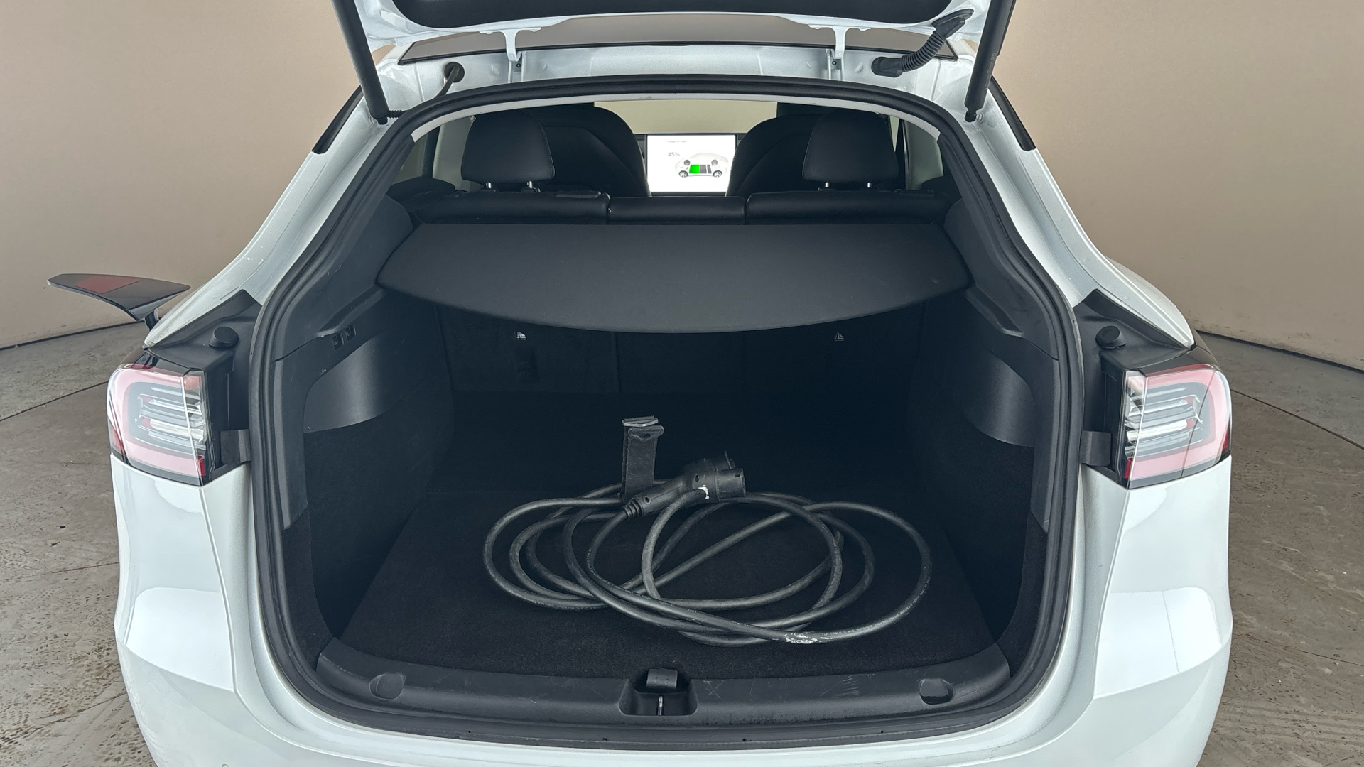 4020626 Long Range AWD 5dr Auto