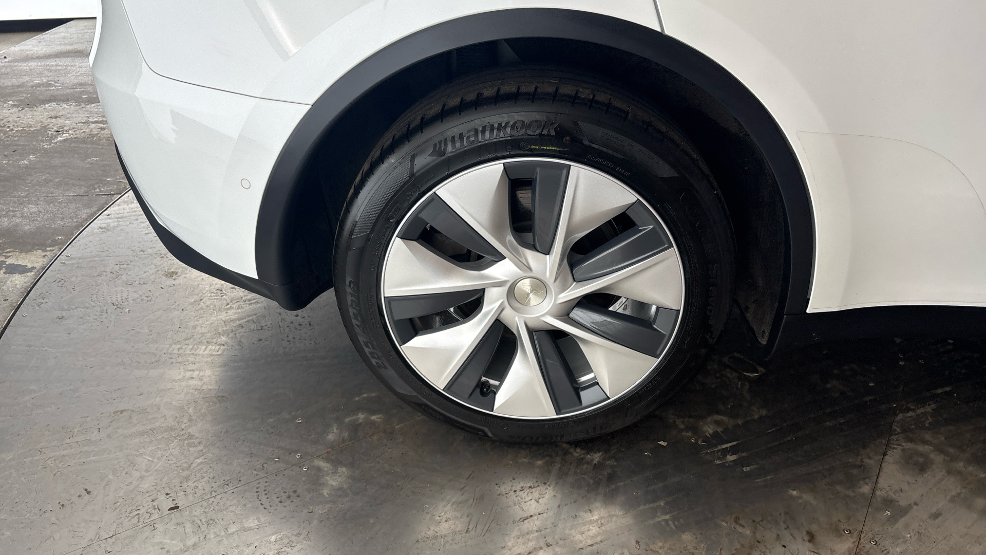 4020626 Long Range AWD 5dr Auto