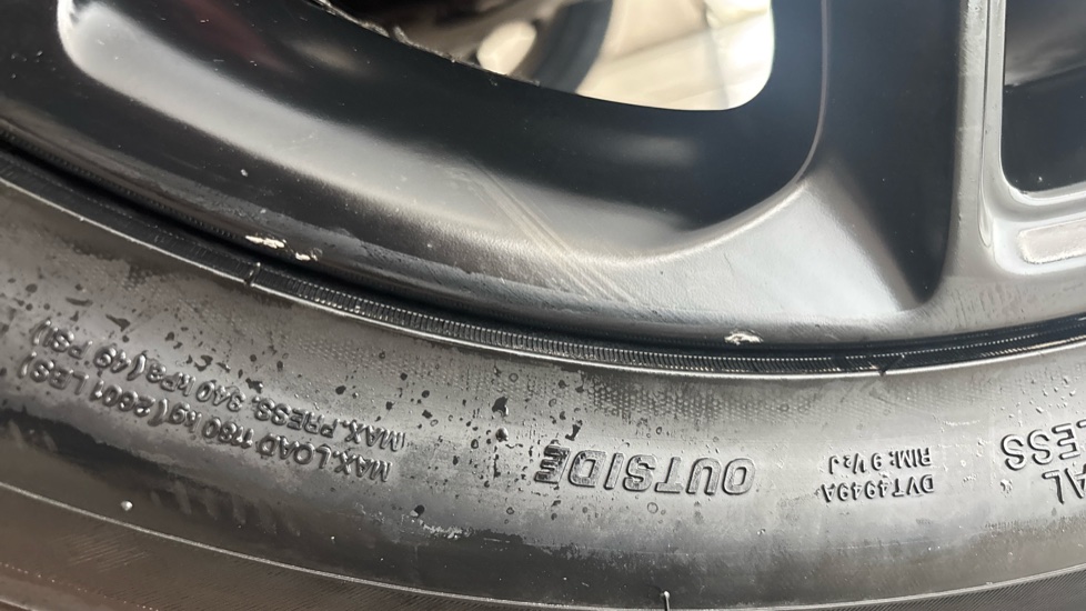 LAND ROVER RANGE ROVER SPORT scuff