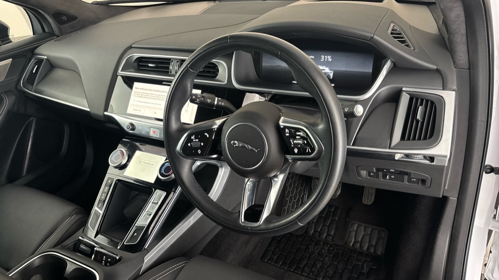 JAGUAR I-PACE Image 9