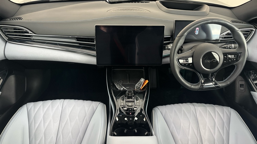 BYD SEAL Image 11