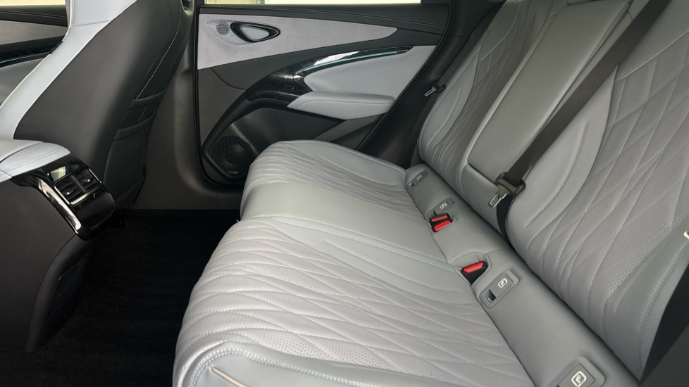 BYD SEAL Image 14