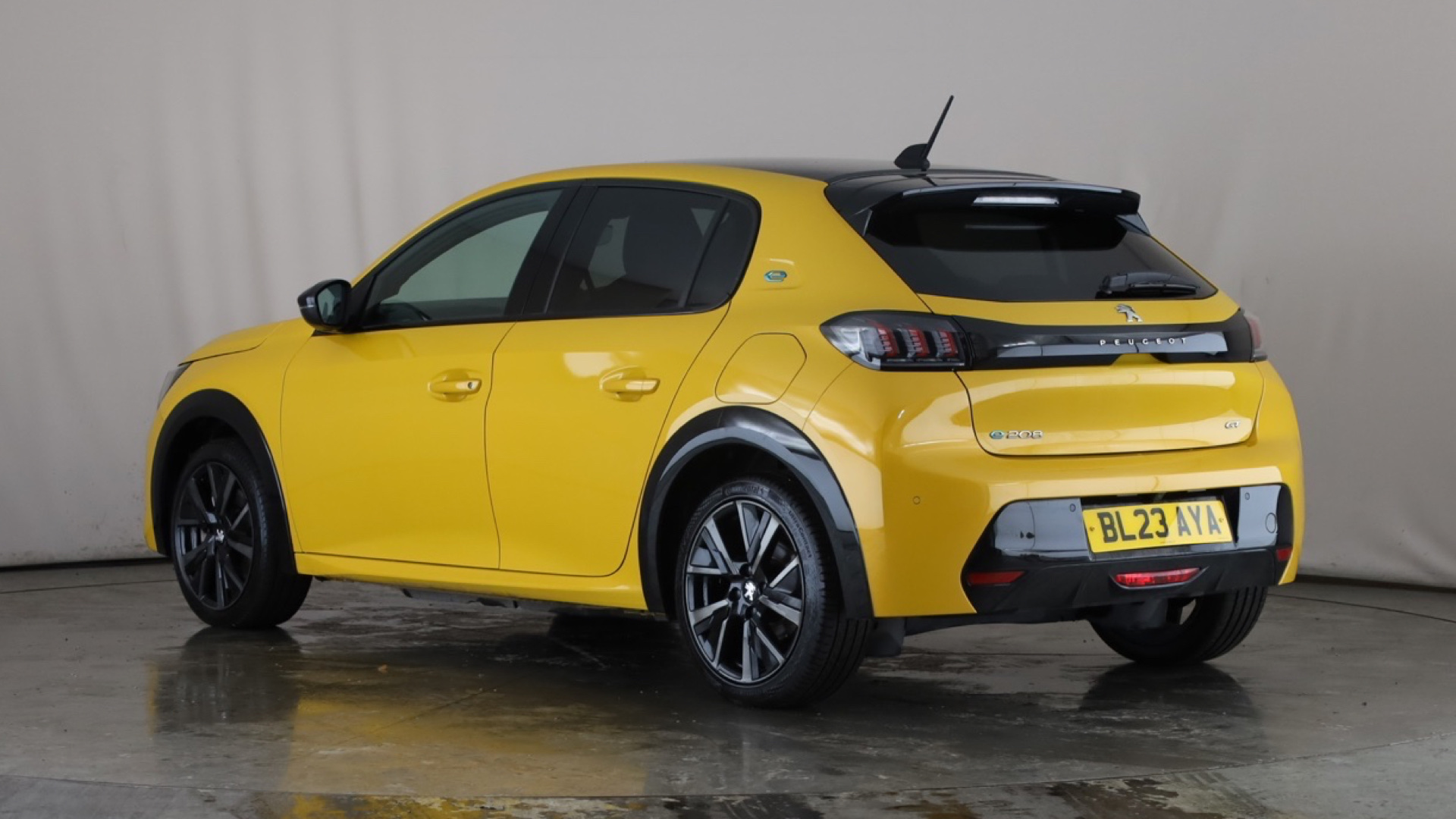 100kW GT 50kWh 5dr Auto [2023]