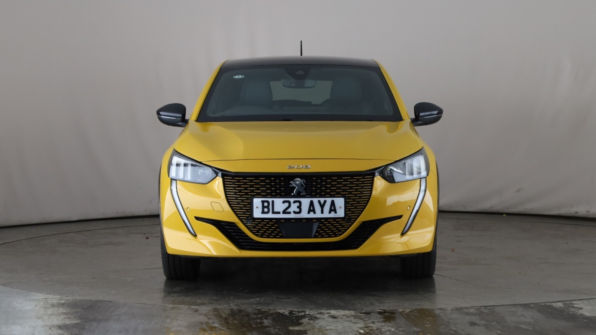 4020659 100kW GT 50kWh 5dr Auto