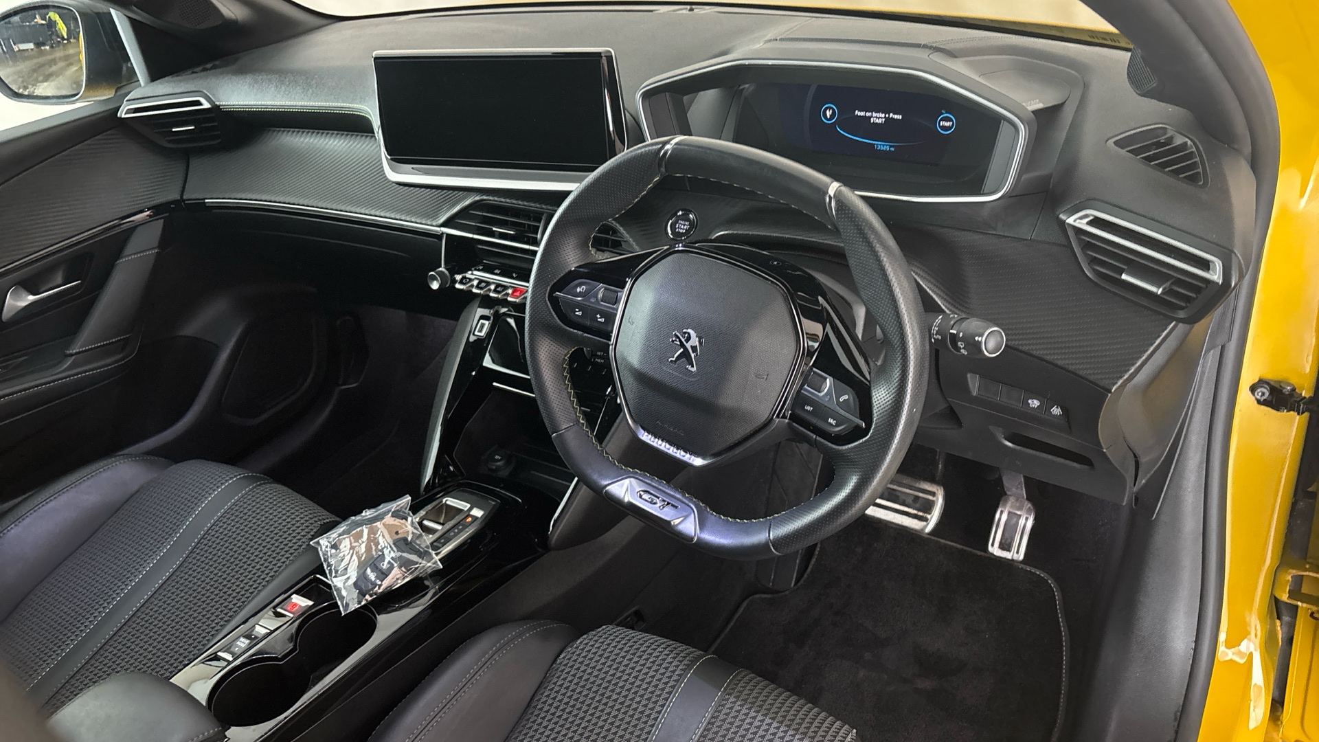 4020659 100kW GT 50kWh 5dr Auto