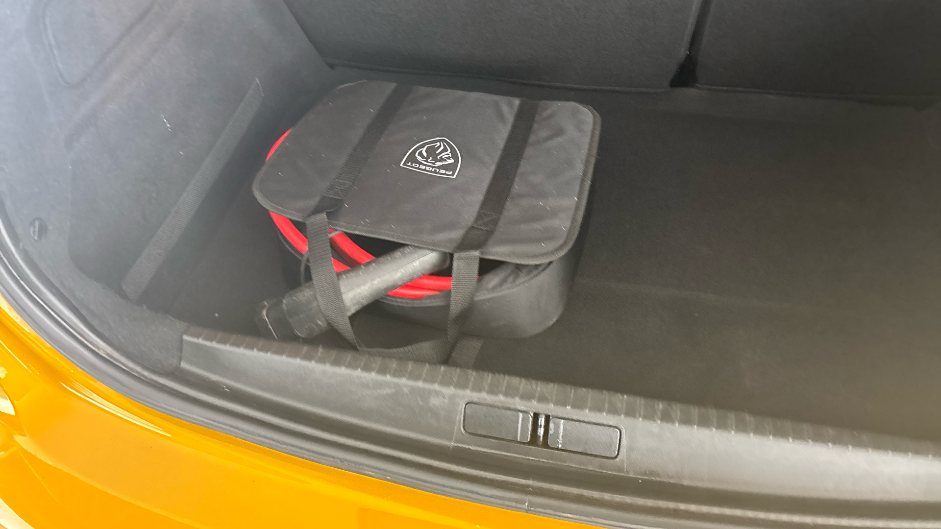 4020659 100kW GT 50kWh 5dr Auto