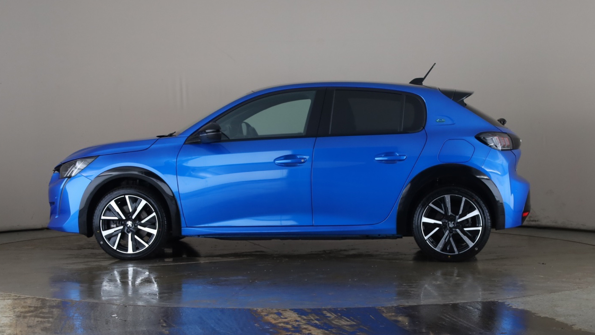 100kW GT 50kWh 5dr Auto [2023]