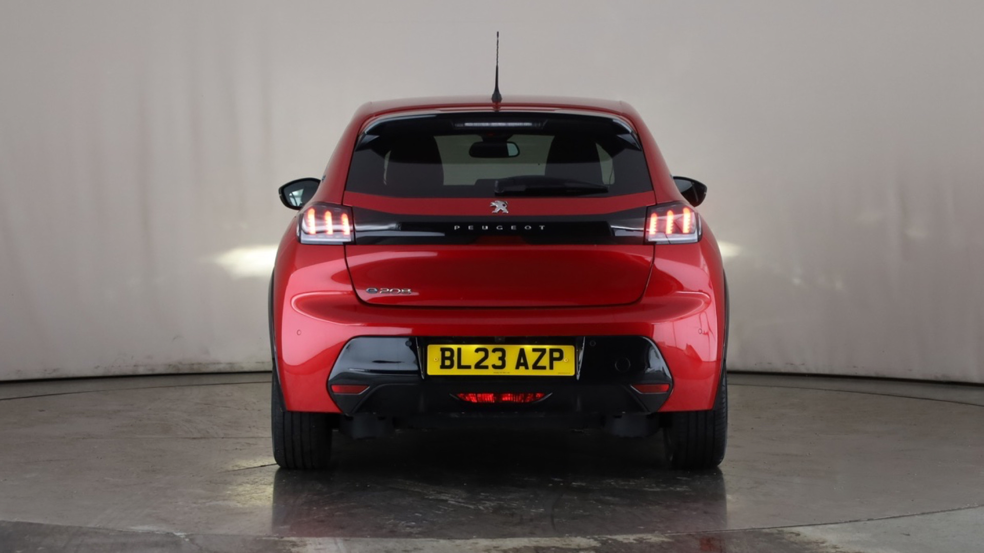 Peugeot 208 100kW Allure Premium + 50kWh 5dr Auto