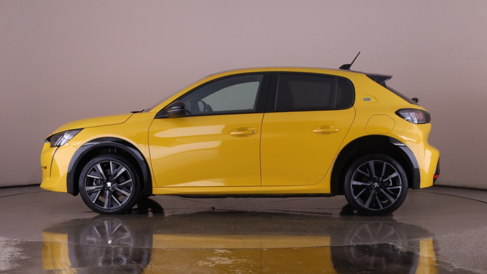 100kW GT 50kWh 5dr Auto [2023]