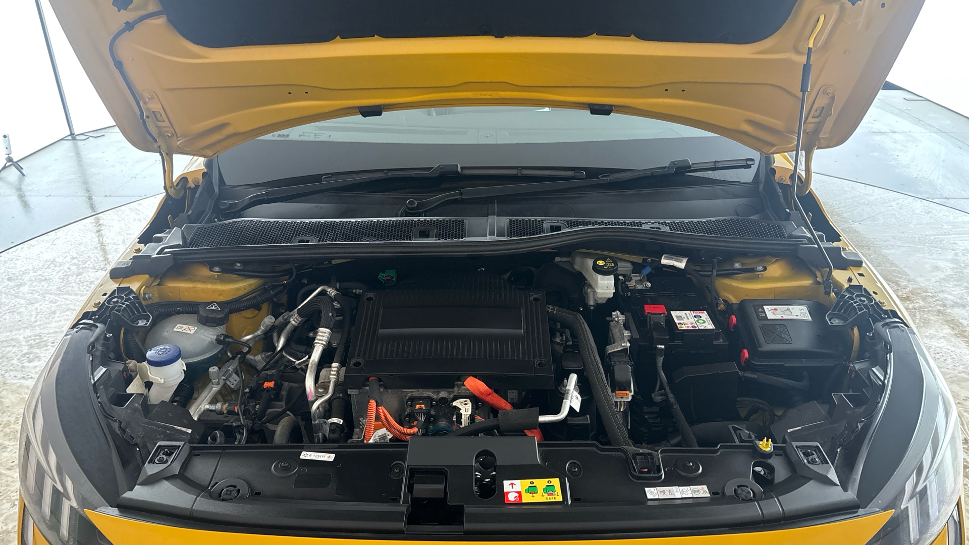 4020794 100kW GT 50kWh 5dr Auto