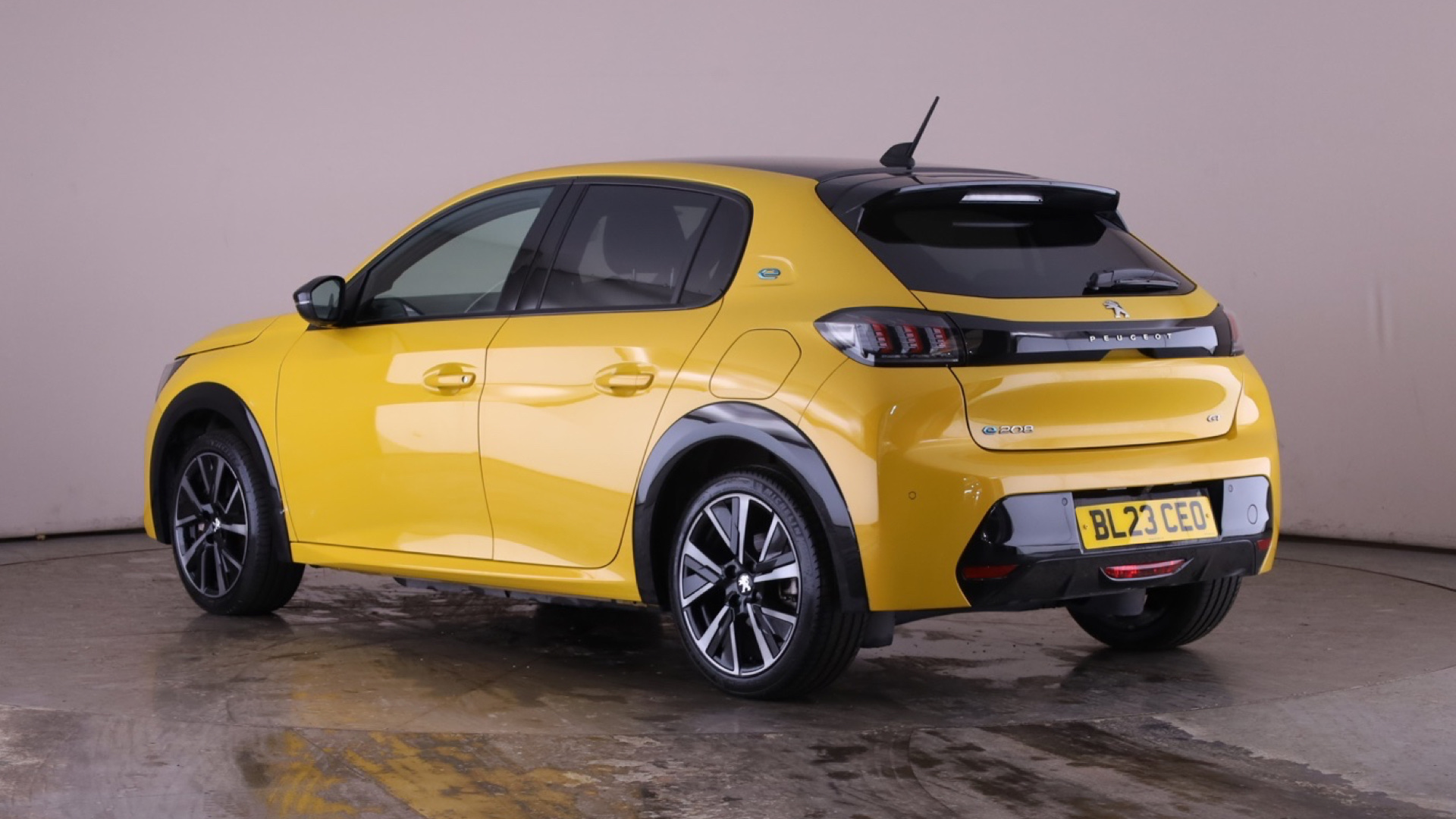 100kW GT 50kWh 5dr Auto [2023]