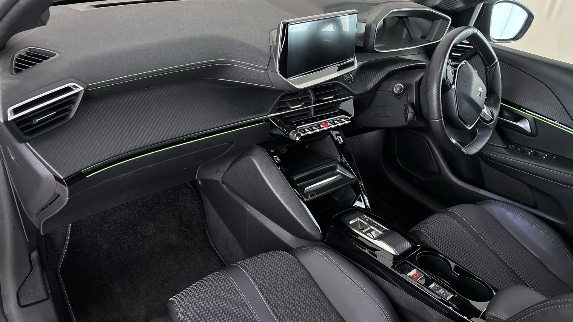 4020845 100kW GT 50kWh 5dr Auto