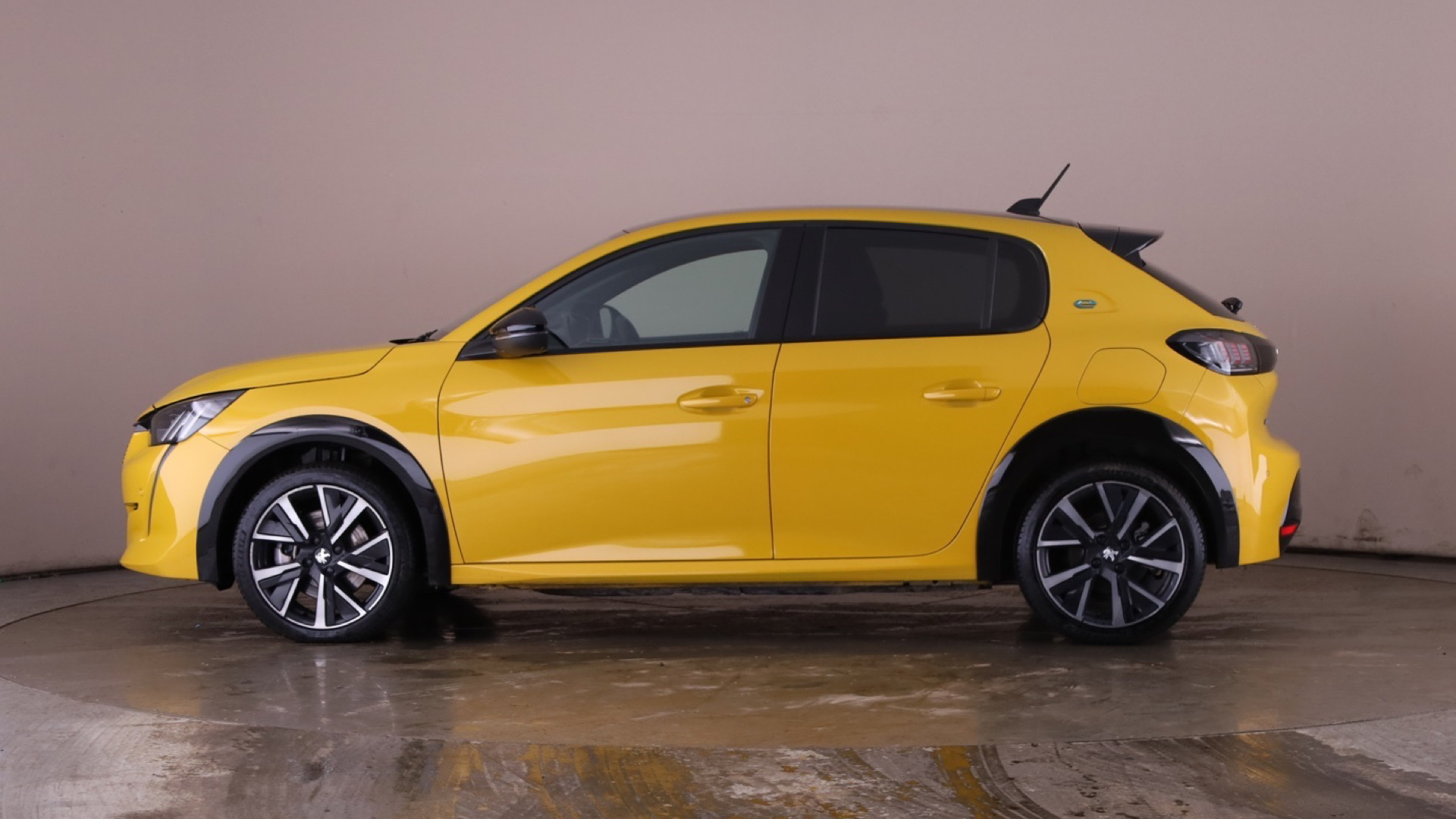 100kW GT 50kWh 5dr Auto [2023]