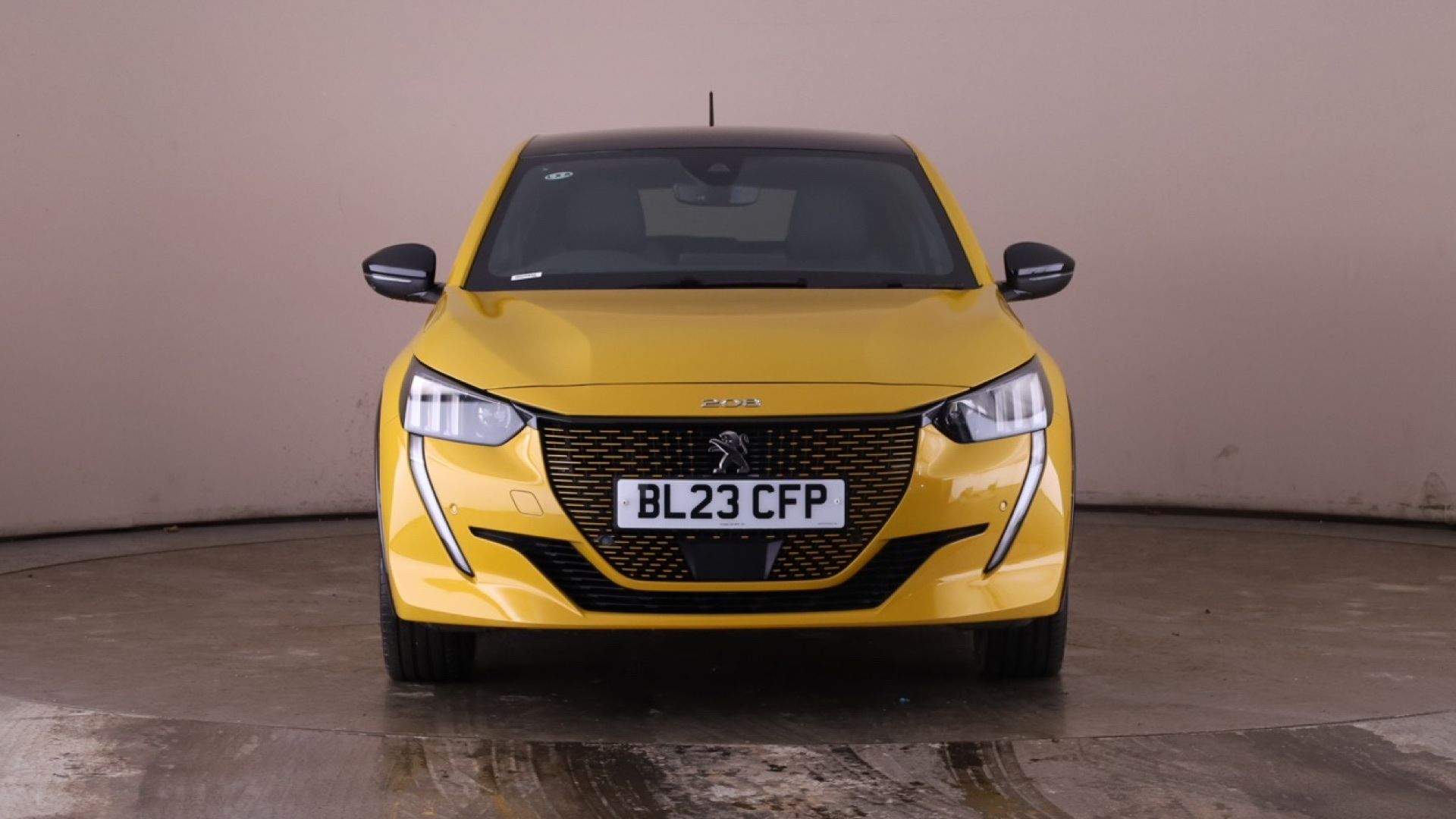 4020827 100kW GT 50kWh 5dr Auto