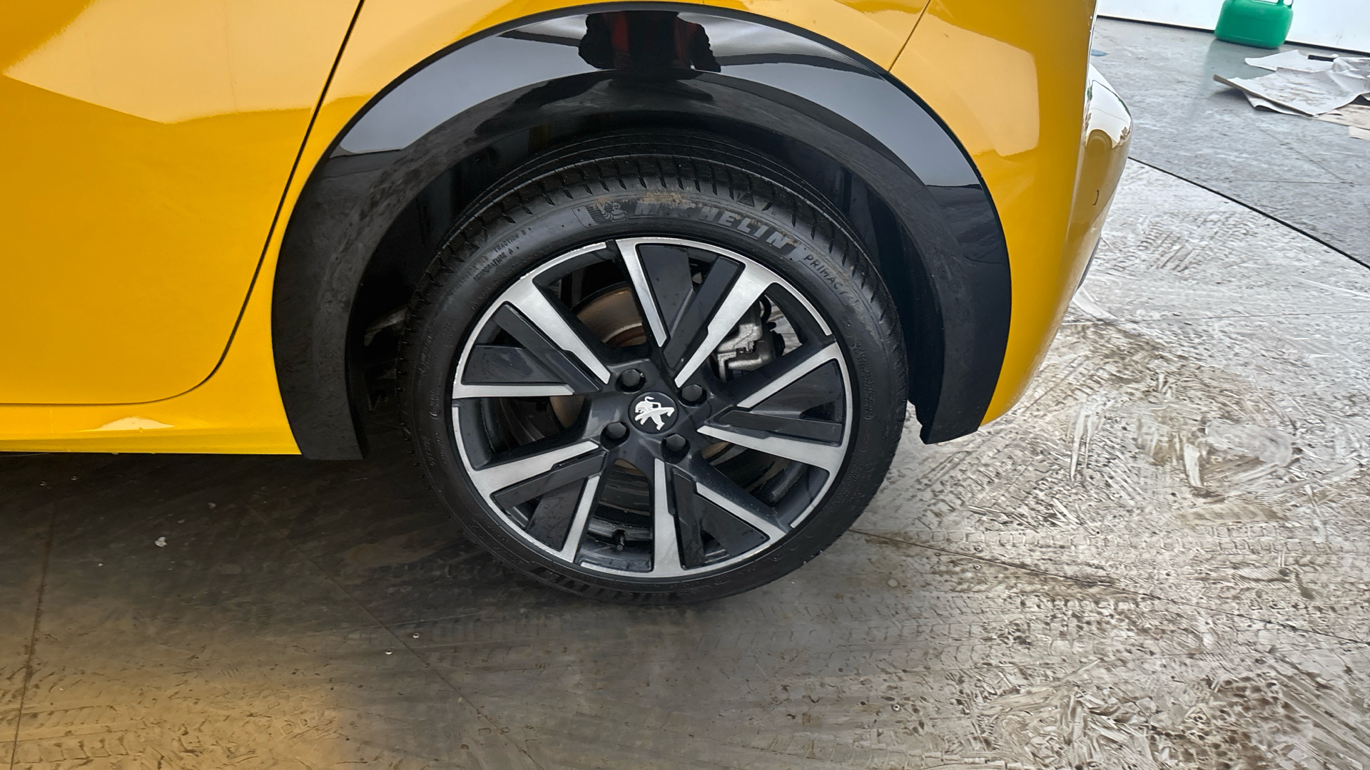 4020827 100kW GT 50kWh 5dr Auto