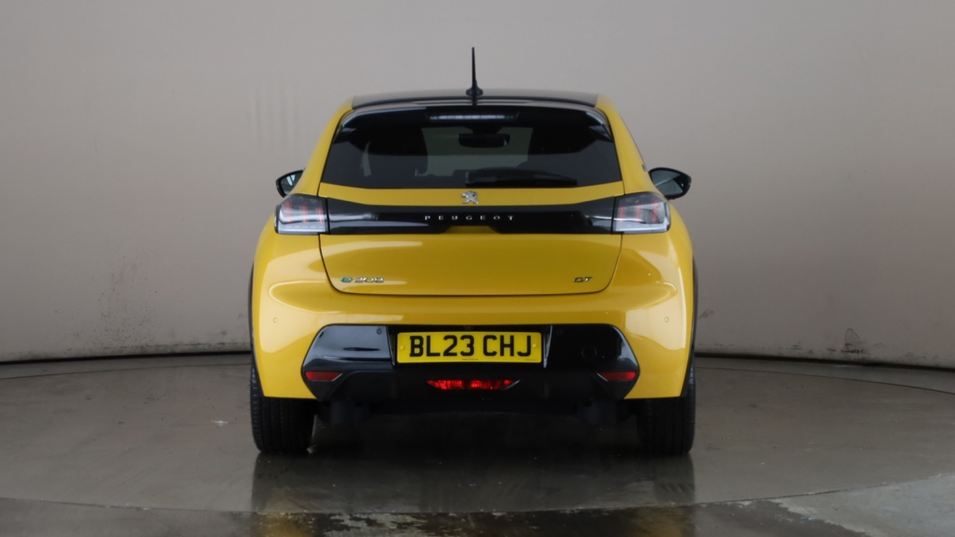 4020711 100kW GT 50kWh 5dr Auto