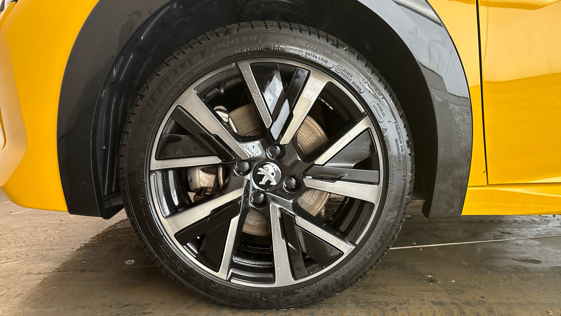 4020711 100kW GT 50kWh 5dr Auto