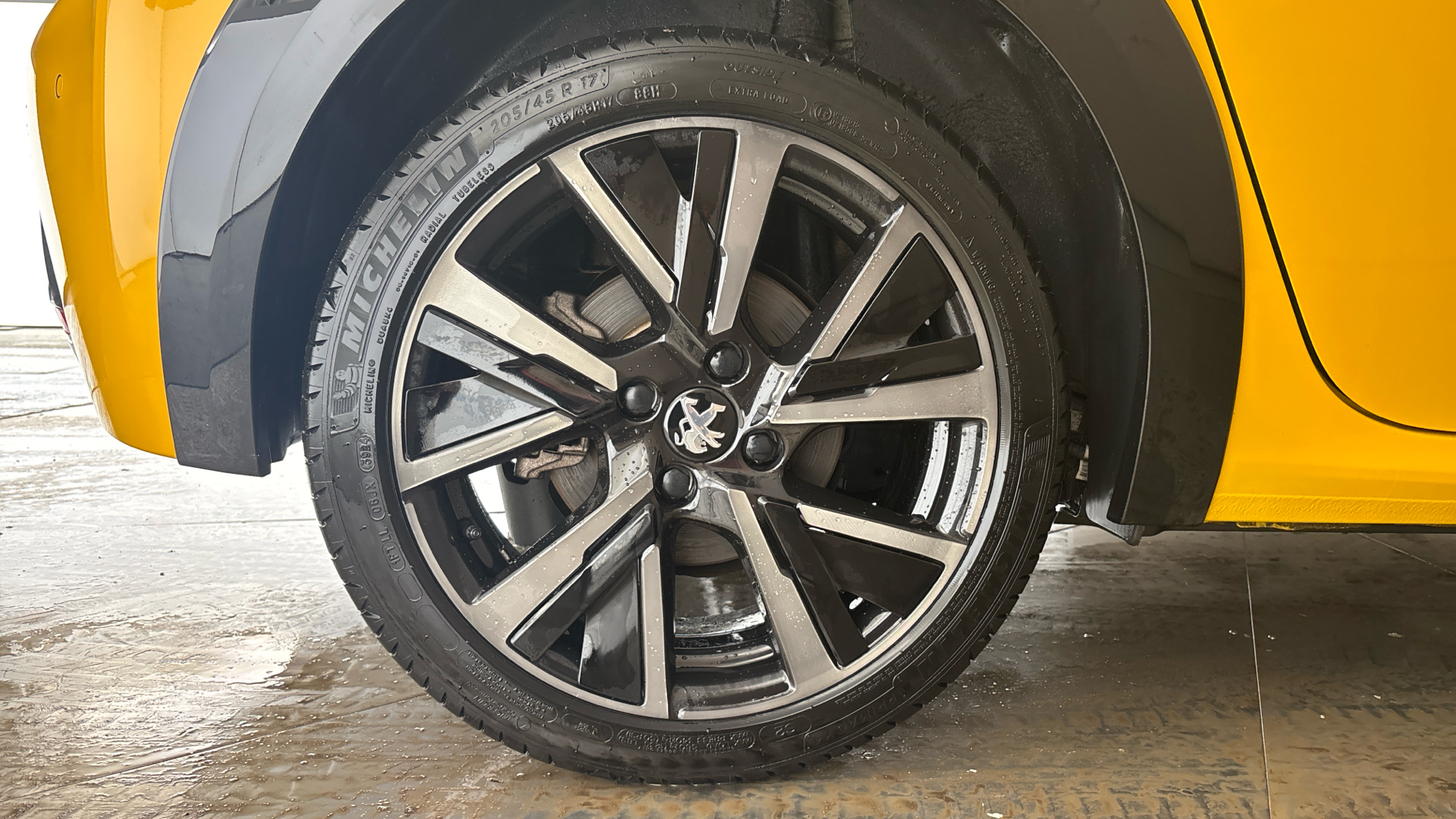 4020711 100kW GT 50kWh 5dr Auto