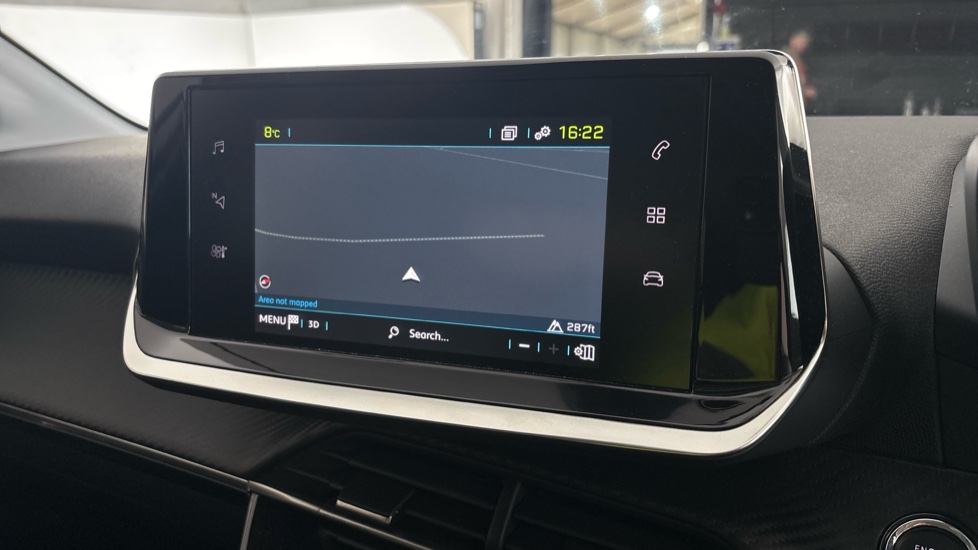 PEUGEOT 208 Image 12