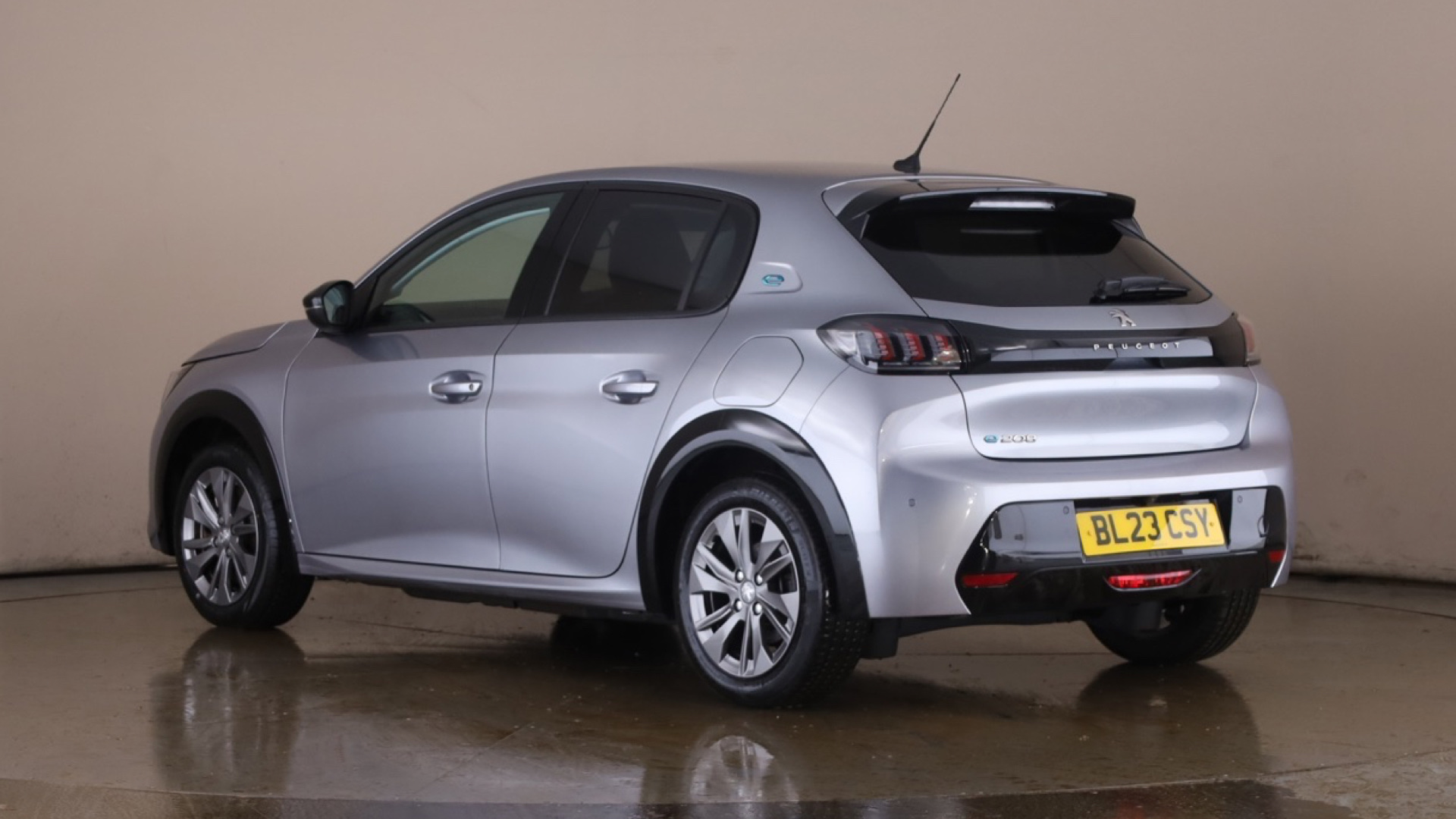 100kW Allure Premium + 50kWh 5dr Auto [2023]