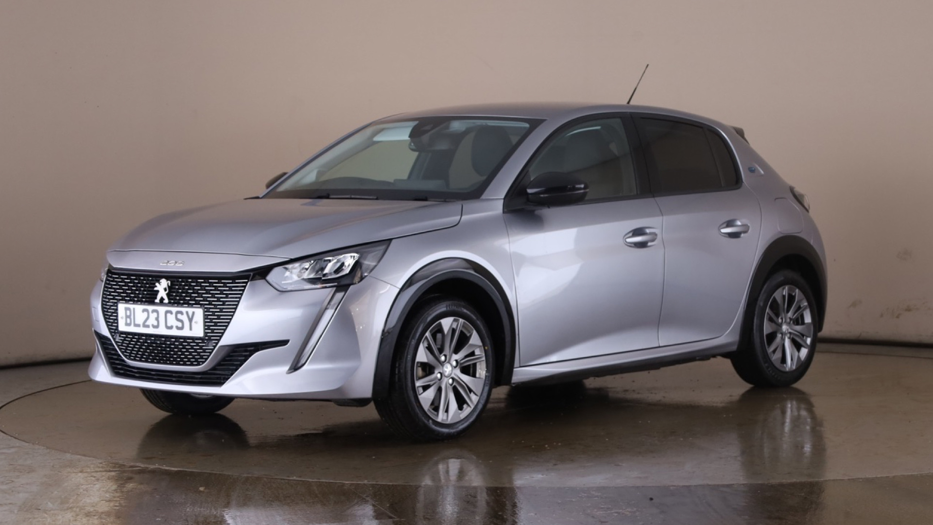 100kW Allure Premium + 50kWh 5dr Auto [2023]