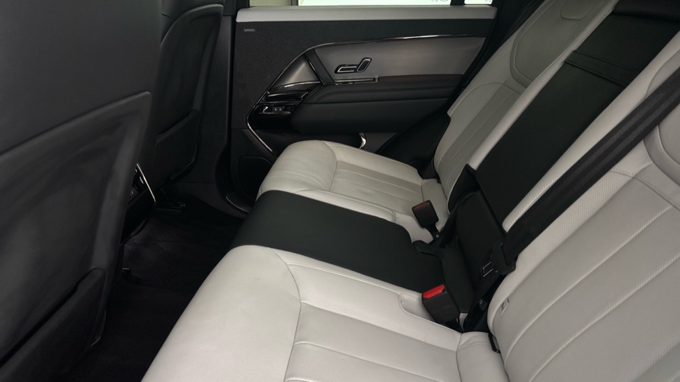 LAND ROVER RANGE ROVER SPORT Image 14