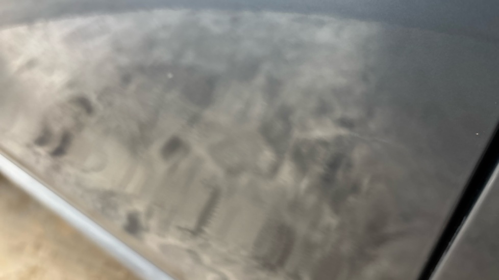 VOLVO XC90 scratches