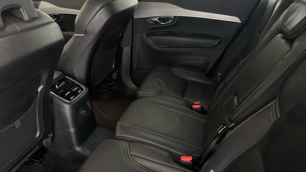VOLVO XC90 Image 14