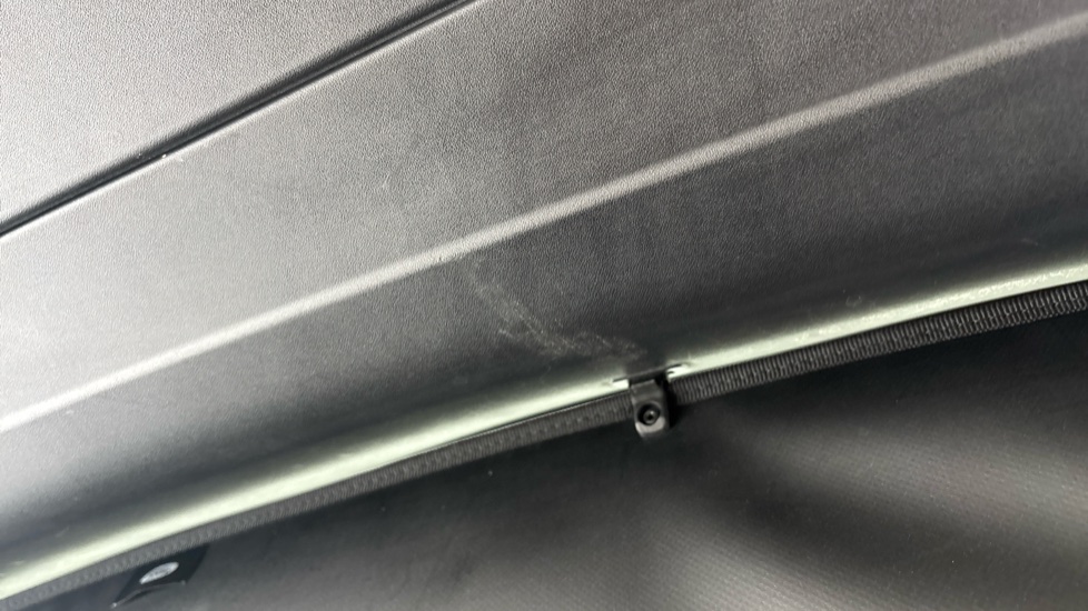 LAND ROVER RANGE ROVER SPORT scuffs