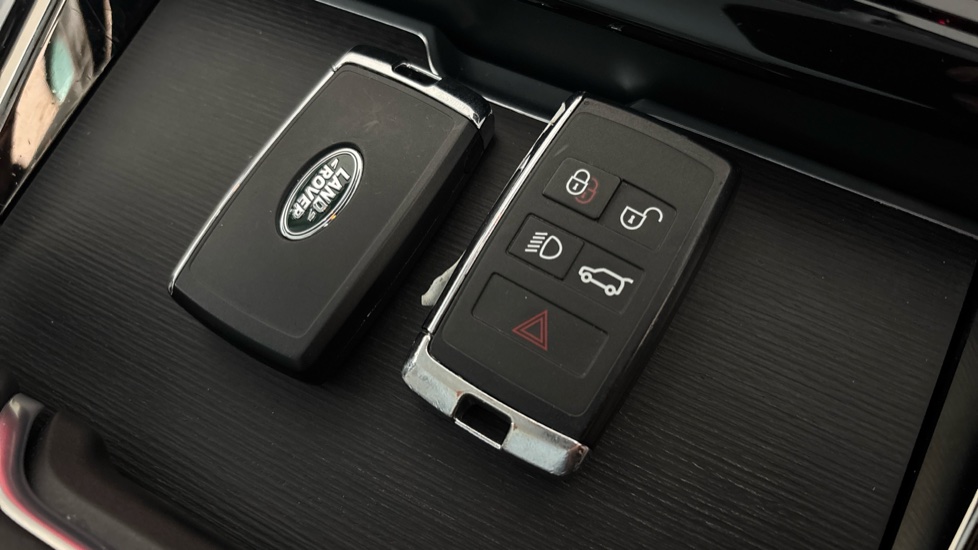 LAND ROVER RANGE ROVER SPORT 2 keys
